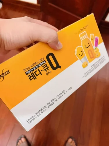 Nhấp để xem toàn màn hình Nước uống giải rượu, thải độc gan Hàn Quốc Ready Q hộp 10 chai x 100ml Korean Red Ginseng photo review
